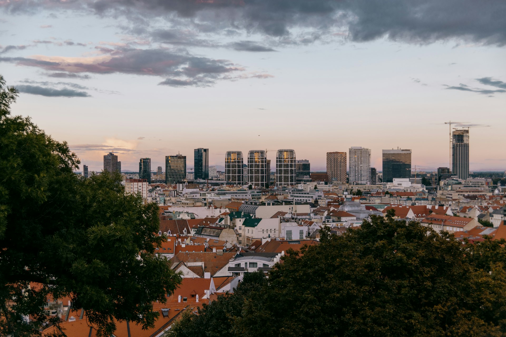 a city with many buildings
