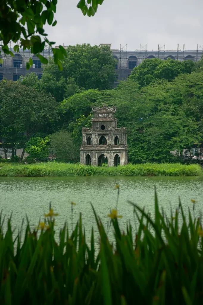 unsplash_TkhMMc6dncw_Hoan Kiem.webp.jpg