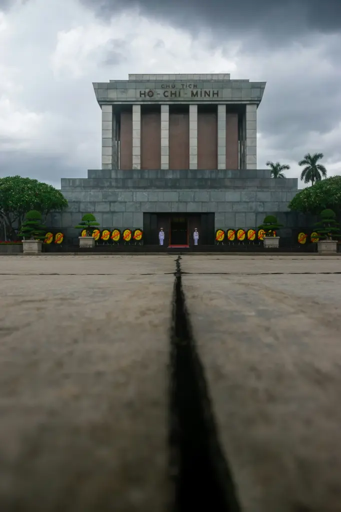 unsplash_1nrTS7YVUws_ Ho Chi Minh Mausoleum.webp