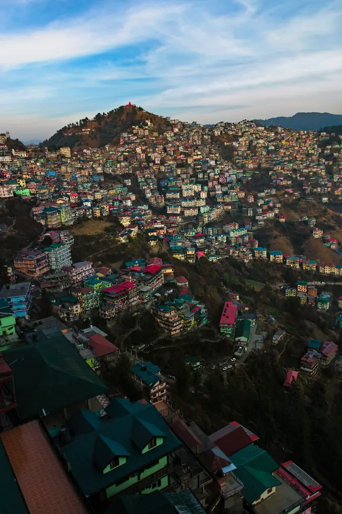 unsplash_rPg0m6pwPQY_Shimla .webp