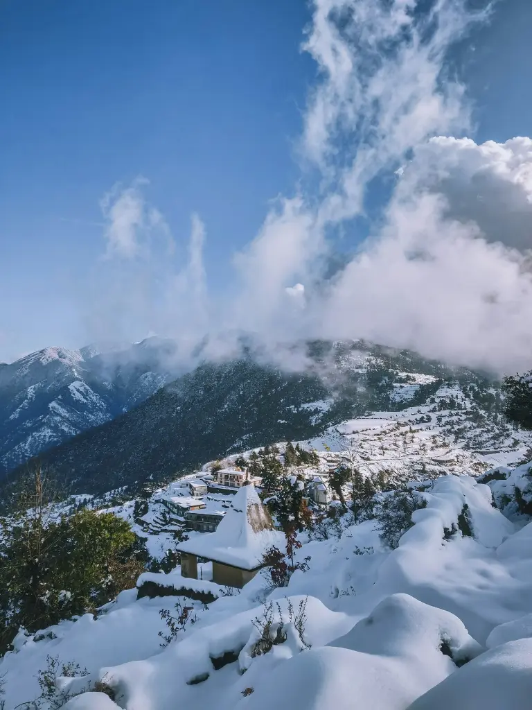 unsplash_nlMOEDuAtTg_Manali.webp.jpg.jpg.jpg.jpg