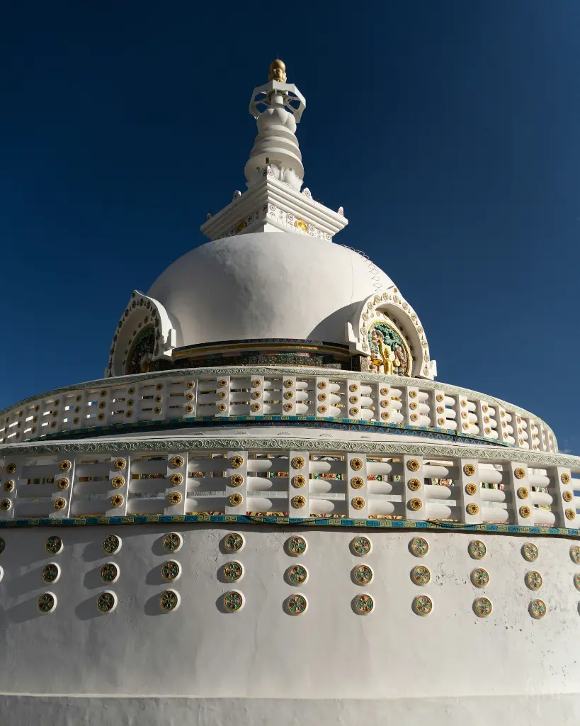 unsplash_KnGLSWVZNpI_Leh Ladakh.webp.jpg