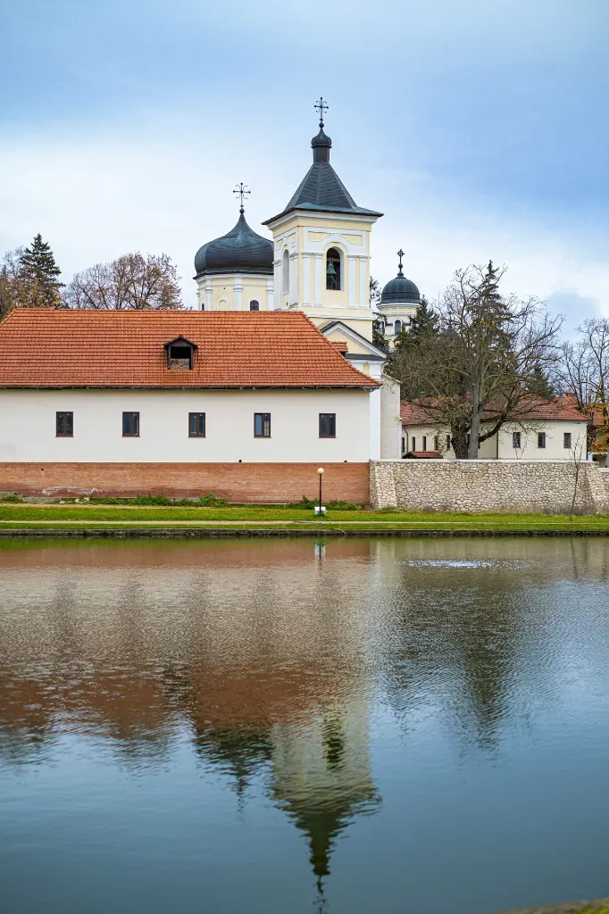 unsplash_NnqS3LSMGtk_Novi Sad.webp.jpg.jpg.jpg.jpg