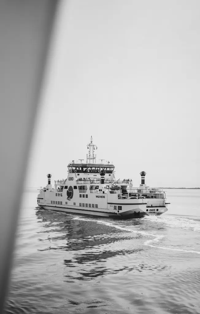 unsplash_cnhG31z33Wk_STOCKHOLM.webp.jpg.jpg