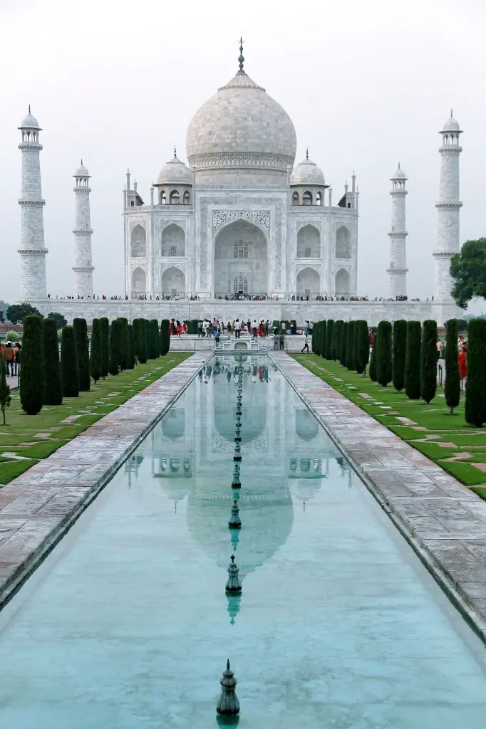 unsplash_uUFVmiNdt14_Agra.webp