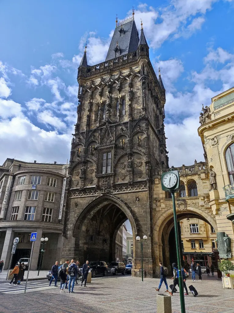 unsplash_SSSmvdzFiPE_Czech Republic.webp