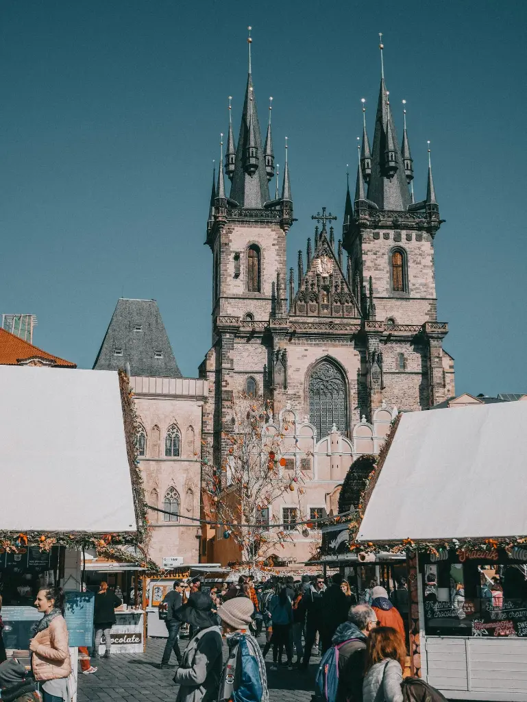 unsplash_TLfN-MjF3-o_PRAGUE.webp.jpg
