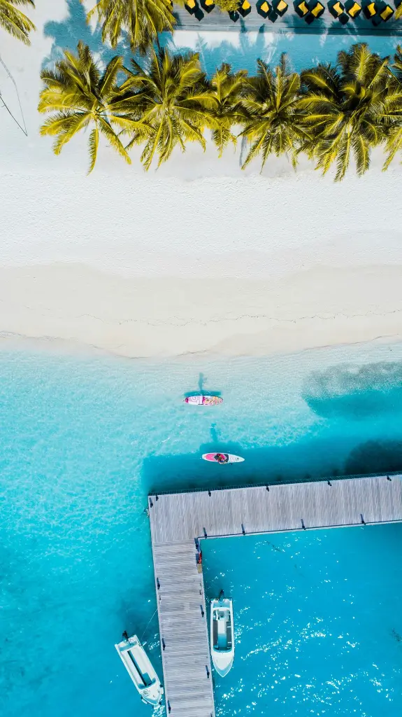 unsplash_JzRn8YaHECs_Maldives.webp.jpg.jpg