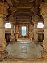 Hospitor : Explore Forts and Temples : Gwalior : Orchha : Khajuraho : India 