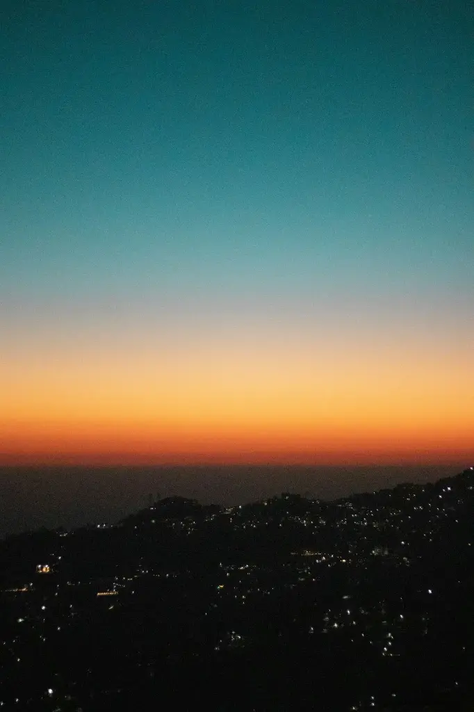 Hospitor : Hills of Shimla : India (1, 0, 0, 0)