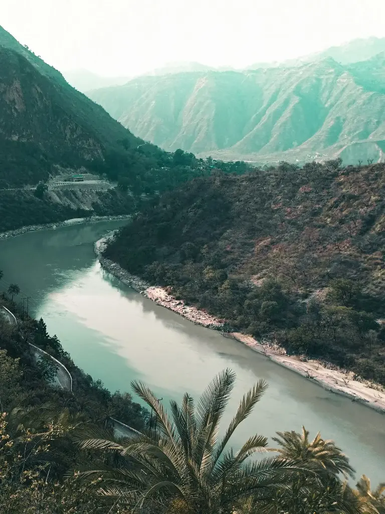 Hospitor : Himachal Odyssey : Shimla : Manali : Dharamshala : Dalhousie : Amritsar : Chandigarh : Deluxe India (1, 0, 0, 0)