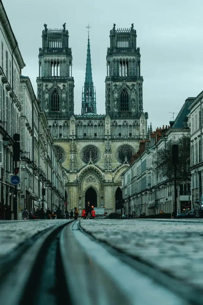 Hospitor : Rivieras to Railways: The France–Switzerland Experience