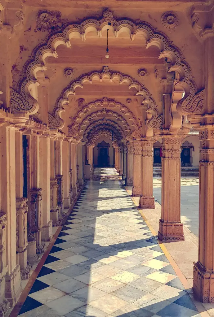 Hospitor : Vibrant Gujarat Trails : Ahmedabad : Somnath : Dwarka  (1, 0, 0, 0)