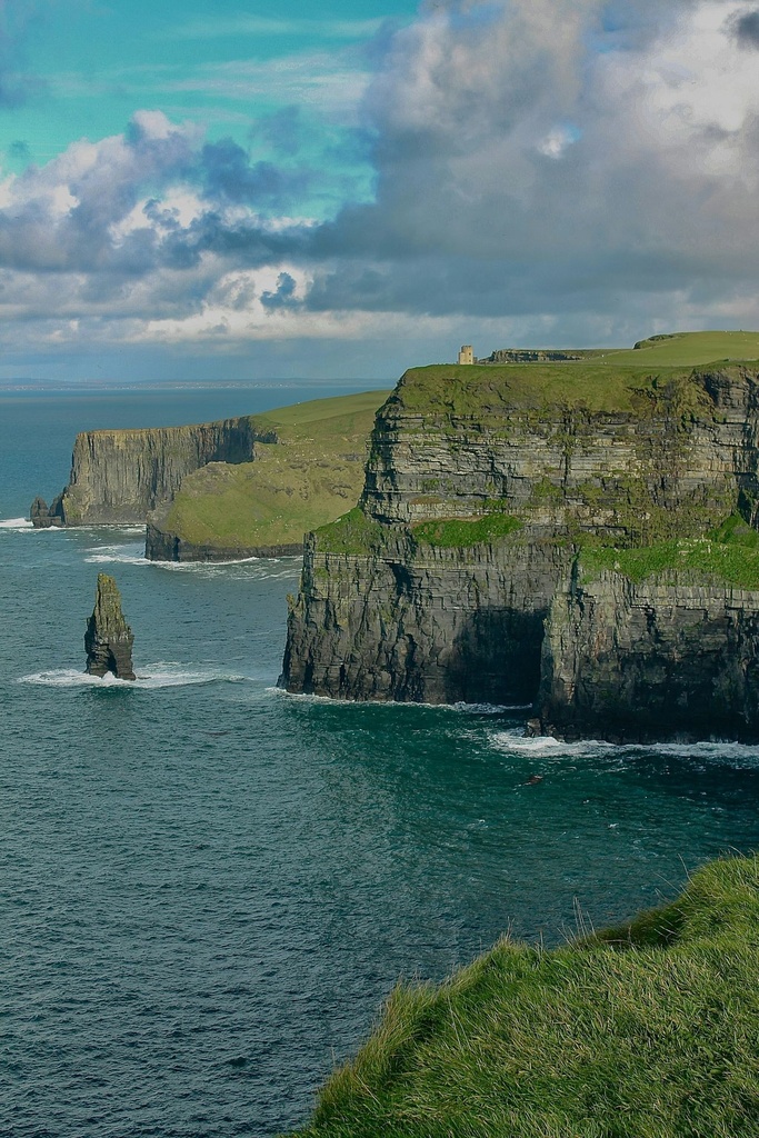 Hospitor : From Shamrocks to Stonehenge : ENGLAND : IRELAND  (1, 0, 0, 0)